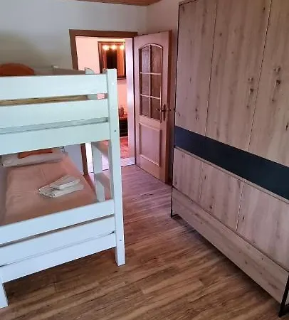 Apartment Lissi - Ruhig, Idyllisch&großzügig *