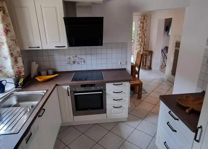 Lissi - Ruhig, Idyllisch & Grosszuegig Lägenhet *