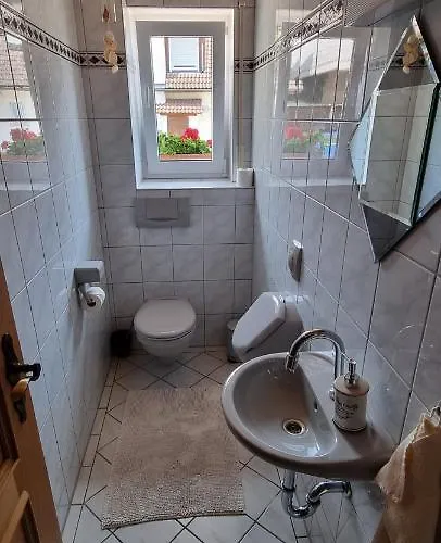 Lissi - Ruhig, Idyllisch & Grosszuegig Lägenhet *